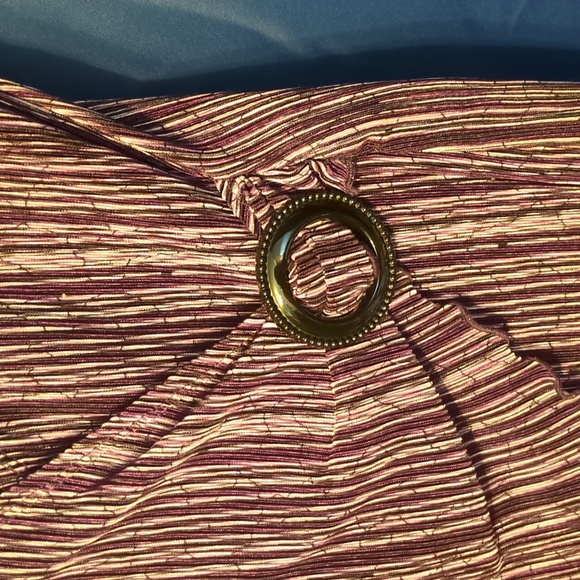 Notations Short Sleeve Top - Picture 3 of 8